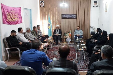 امام جمعه نهاوند درجمع خبرنگاران:موضوع مطالبه گری صحیح و به موقع بسیار مهم و با اهمیت است. 