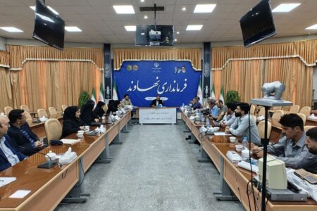 فرماندار نهاوند:خبرنگاران پل ارتباطی بین مردم و مسئولان هستند