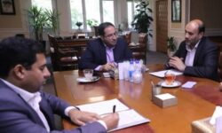 نشست نماینده مردم نهاوند با سرپرست سازمان منابع طبیعی کشور: بررسی چالشها و ظرفیتهای منطقه