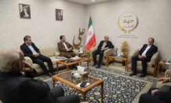 پیگیری دغدغه کشاورزان نهاوند در دیدار علیرضا نثاری با وزیر جهادکشاورزی