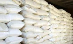 کشف ۶۴۰ کیلو گرم آرد قاچاق در نهاوند